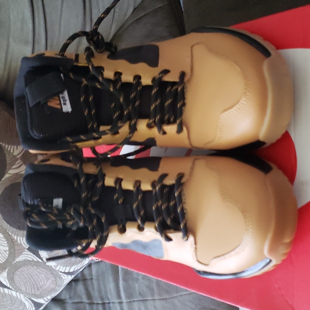 Nike boots